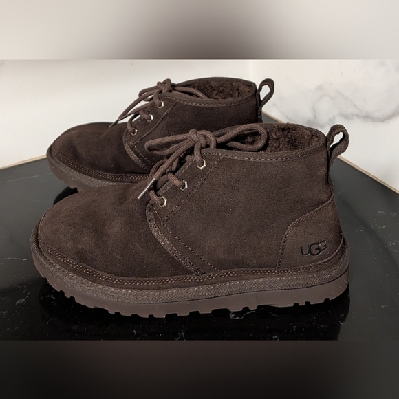 UGG® Neumel Chukka Boots Men\'s Size 7 (Wmn\'s 8.5) MSRP $149.99 main image 10